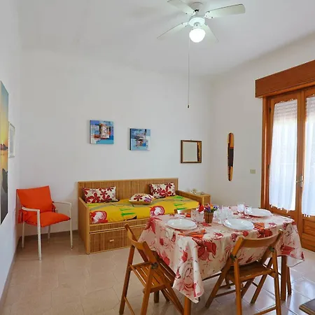 Casa Giglio 1 Dx A 200 Mt Dalla Di Scala Di Furno Porto Cesareo Torre Lapillo