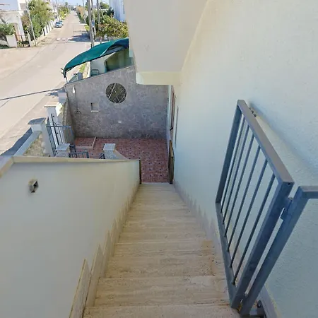 Casa Giglio 1 Dx A 200 Mt Dalla Di Scala Di Furno Porto Cesareo Holiday home
